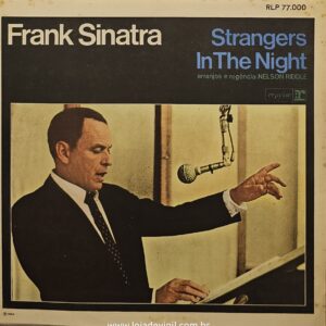 Frank Sinatra – Strangers In The Night